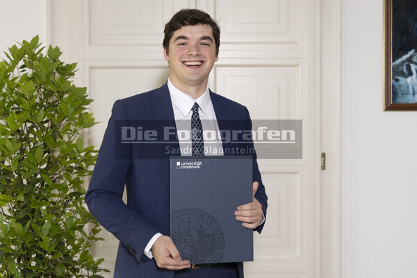 DieFotografen_0014.jpg