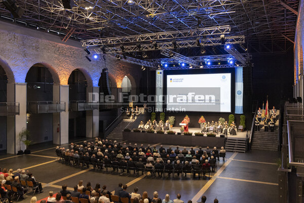 DieFotografen_170.jpg DieFotografen_170.jpg