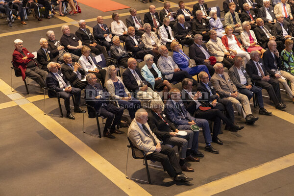 DieFotografen_175.jpg DieFotografen_175.jpg