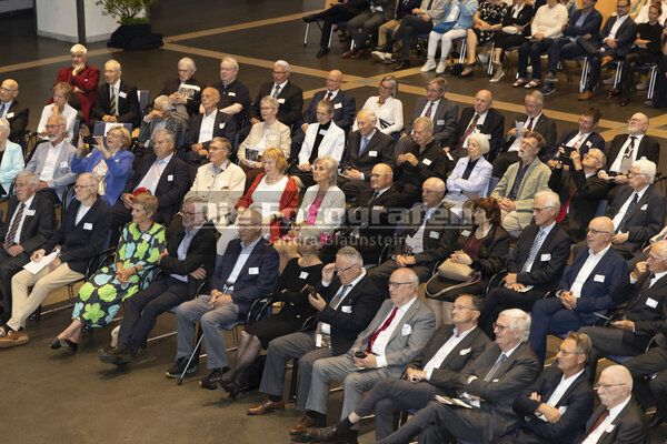 DieFotografen_192.jpg DieFotografen_192.jpg