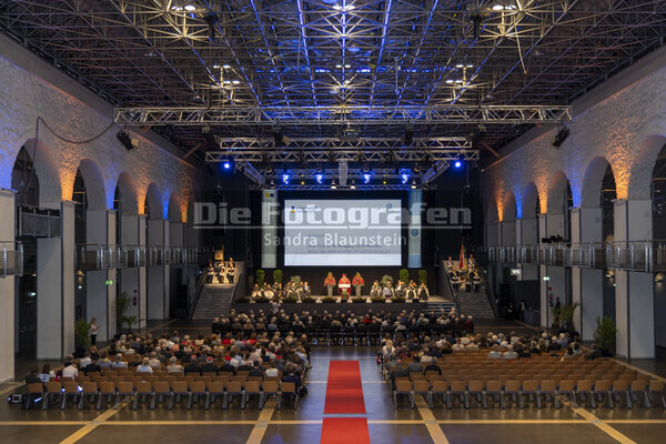 DieFotografen_204.jpg DieFotografen_204.jpg