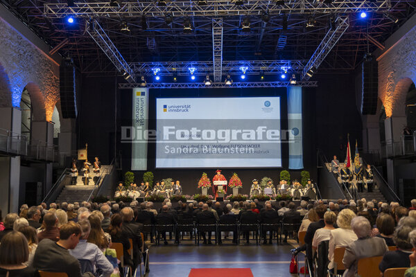 DieFotografen_207.jpg DieFotografen_207.jpg