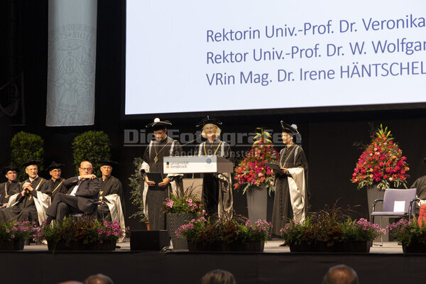 DieFotografen_232.jpg DieFotografen_232.jpg