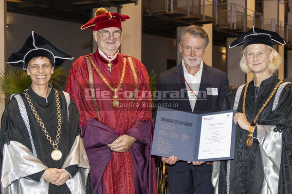 DieFotografen_237.jpg DieFotografen_237.jpg