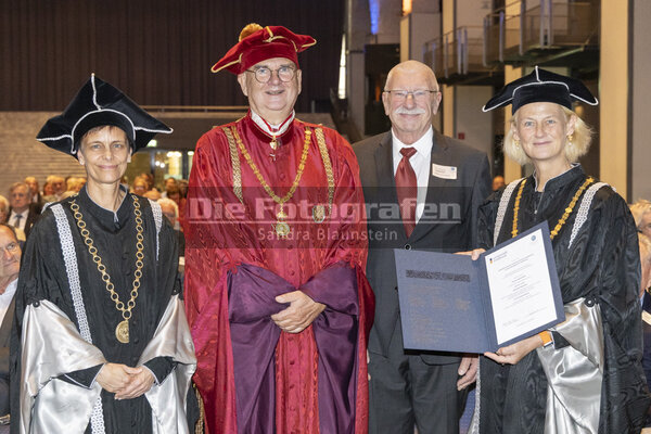 DieFotografen_251.jpg DieFotografen_251.jpg