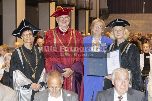 DieFotografen_269.jpg DieFotografen_269.jpg