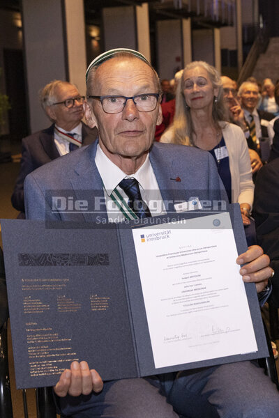 DieFotografen_321.jpg DieFotografen_321.jpg