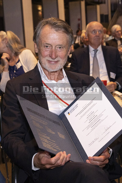DieFotografen_324.jpg DieFotografen_324.jpg