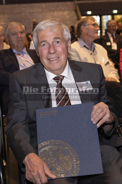 DieFotografen_331.jpg DieFotografen_331.jpg