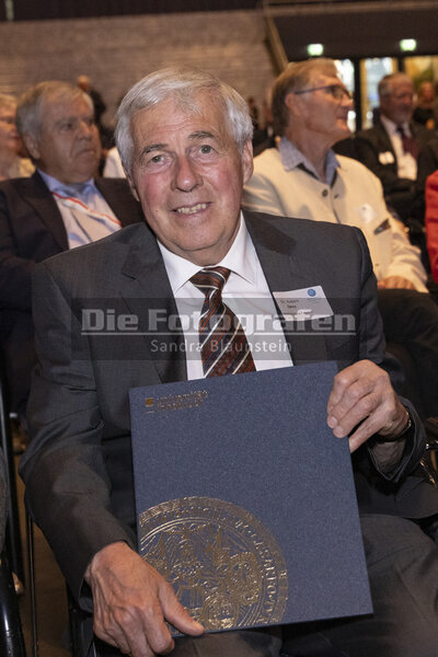 DieFotografen_332.jpg DieFotografen_332.jpg