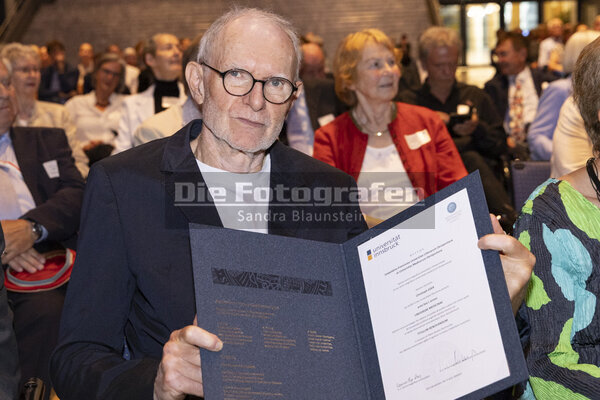 DieFotografen_333.jpg DieFotografen_333.jpg