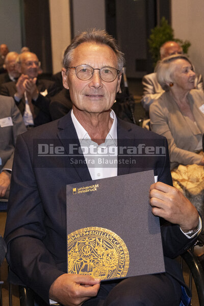 DieFotografen_352.jpg DieFotografen_352.jpg