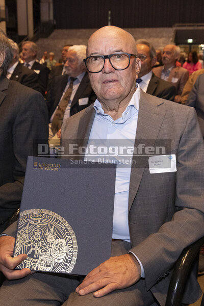 DieFotografen_367.jpg DieFotografen_367.jpg