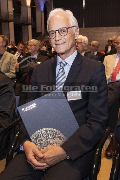 DieFotografen_375.jpg DieFotografen_375.jpg