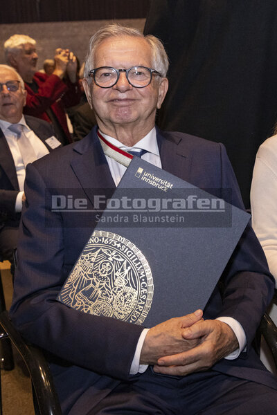 DieFotografen_404.jpg DieFotografen_404.jpg