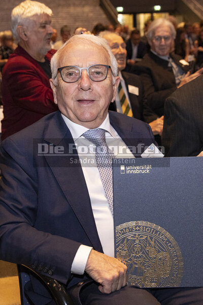 DieFotografen_405.jpg DieFotografen_405.jpg