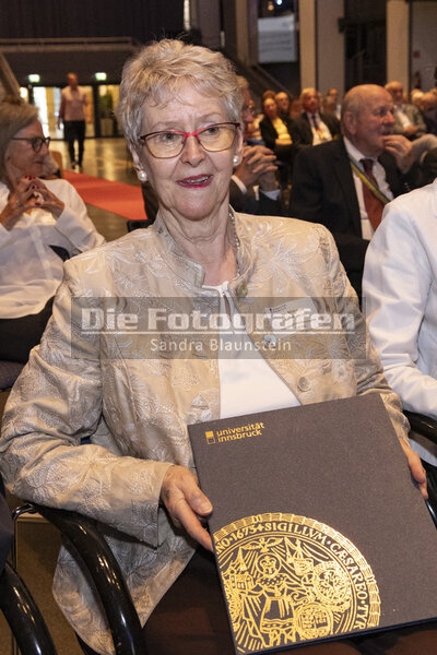 DieFotografen_415.jpg DieFotografen_415.jpg