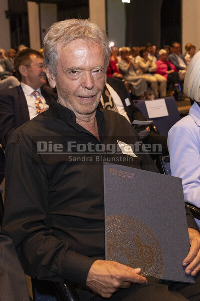 DieFotografen_421.jpg DieFotografen_421.jpg