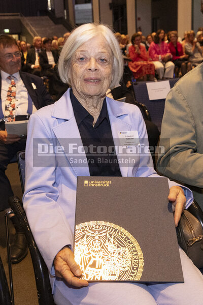 DieFotografen_422.jpg DieFotografen_422.jpg