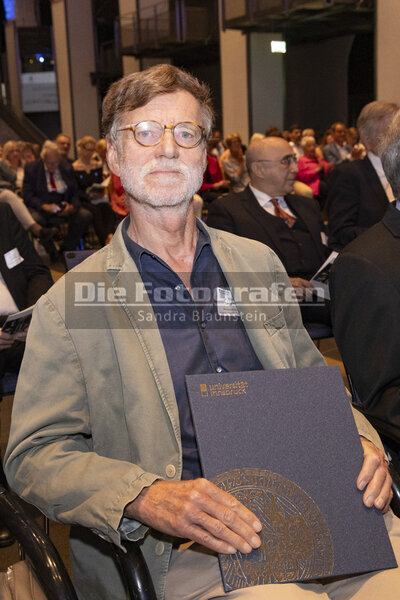 DieFotografen_425.jpg DieFotografen_425.jpg