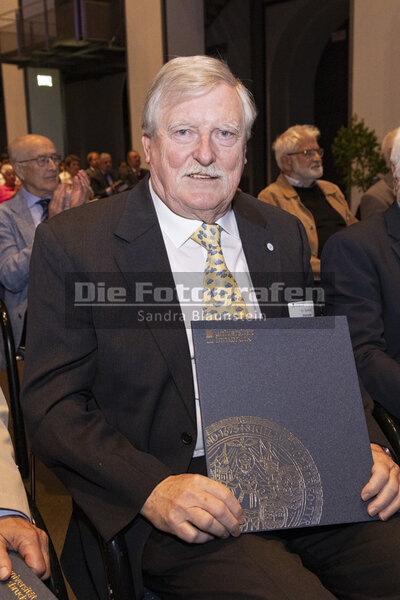 DieFotografen_432.jpg DieFotografen_432.jpg