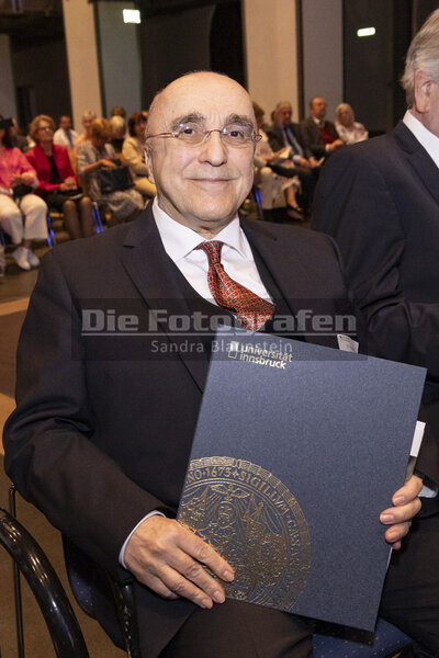 DieFotografen_460.jpg DieFotografen_460.jpg