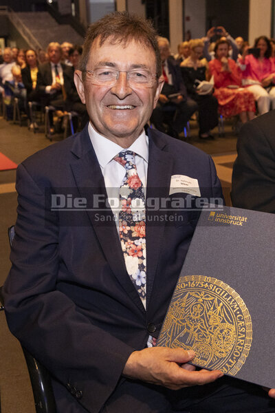 DieFotografen_464.jpg DieFotografen_464.jpg