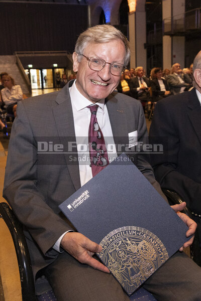 DieFotografen_471.jpg DieFotografen_471.jpg