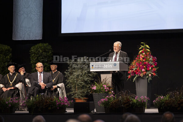 DieFotografen_493.jpg DieFotografen_493.jpg