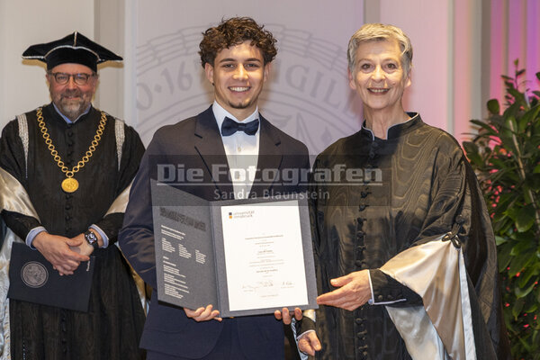 DieFotografen0207.jpg
