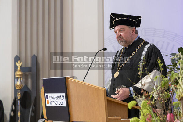 DieFotografen0422.jpg