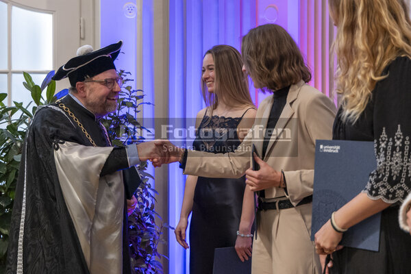 DieFotografen0531.jpg