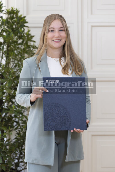 DieFotografen0630.jpg