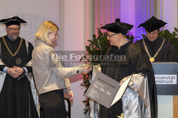 DieFotografen0773.jpg