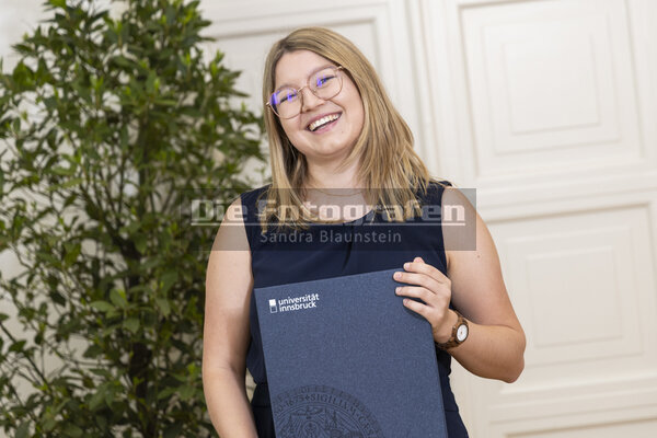 DieFotografen0890.jpg