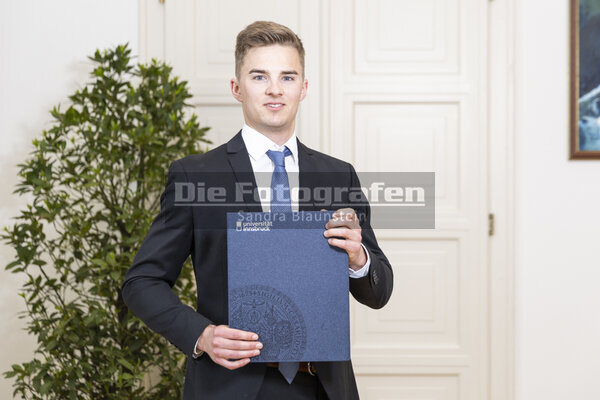 DieFotografen0974.jpg