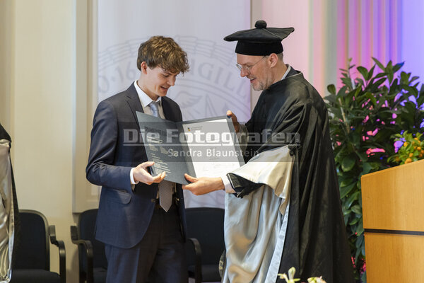 DieFotografen1613.jpg