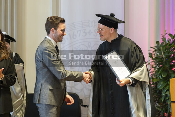 DieFotografen1618.jpg