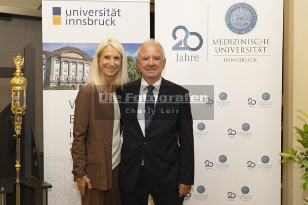 DieFotografen002.jpg DieFotografen002.jpg