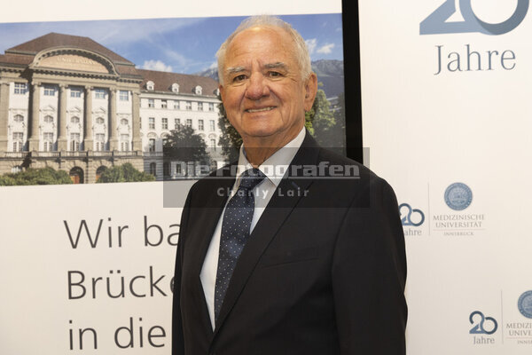DieFotografen006.jpg DieFotografen006.jpg