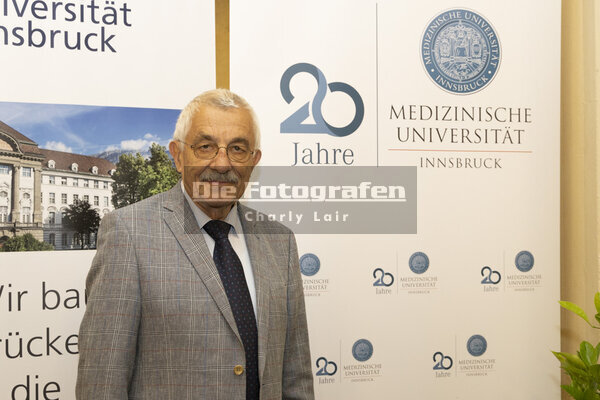 DieFotografen108.jpg DieFotografen108.jpg