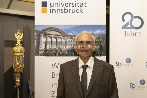 DieFotografen113.jpg DieFotografen113.jpg