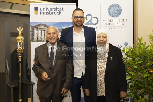 DieFotografen119.jpg DieFotografen119.jpg