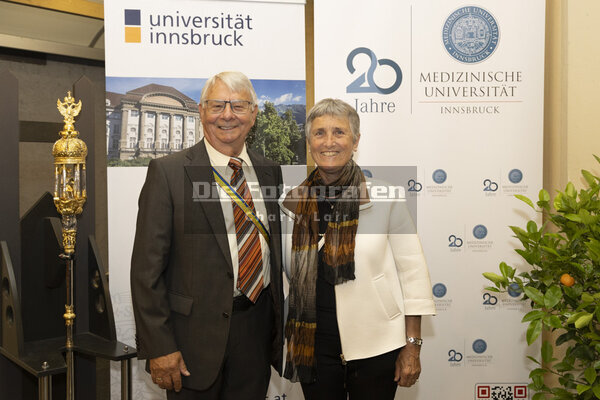 DieFotografen135.jpg DieFotografen135.jpg