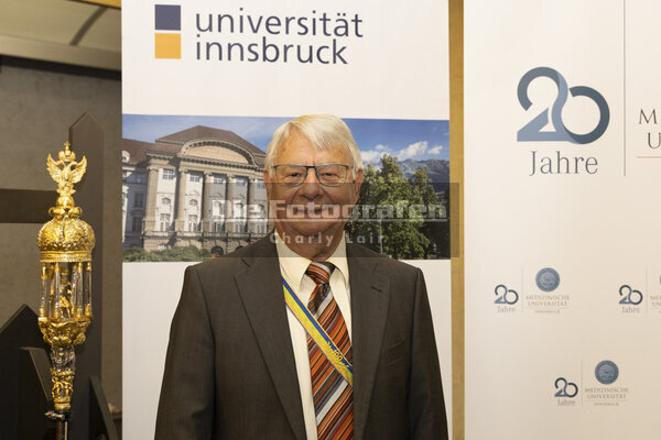 DieFotografen140.jpg DieFotografen140.jpg