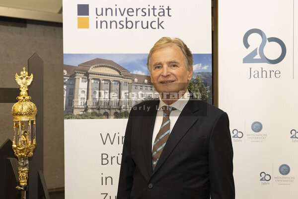 DieFotografen152.jpg DieFotografen152.jpg