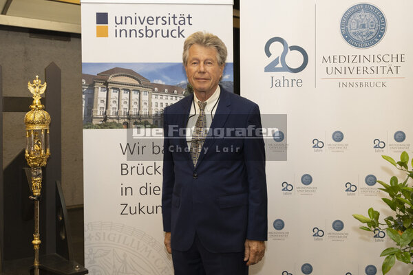 DieFotografen159.jpg DieFotografen159.jpg
