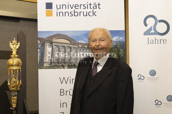DieFotografen170.jpg DieFotografen170.jpg