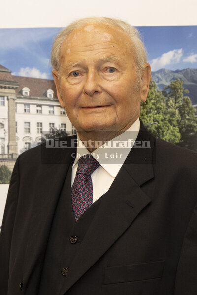 DieFotografen173.jpg DieFotografen173.jpg