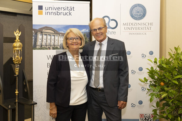 DieFotografen190.jpg DieFotografen190.jpg